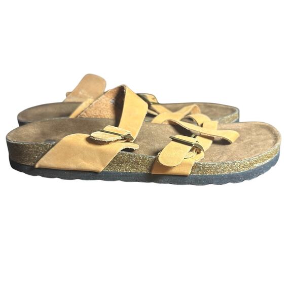 White Mountain Women's Footbeds Sandals Tan Suede Adjustable Comfort Size 8M - Picture 1 of 12